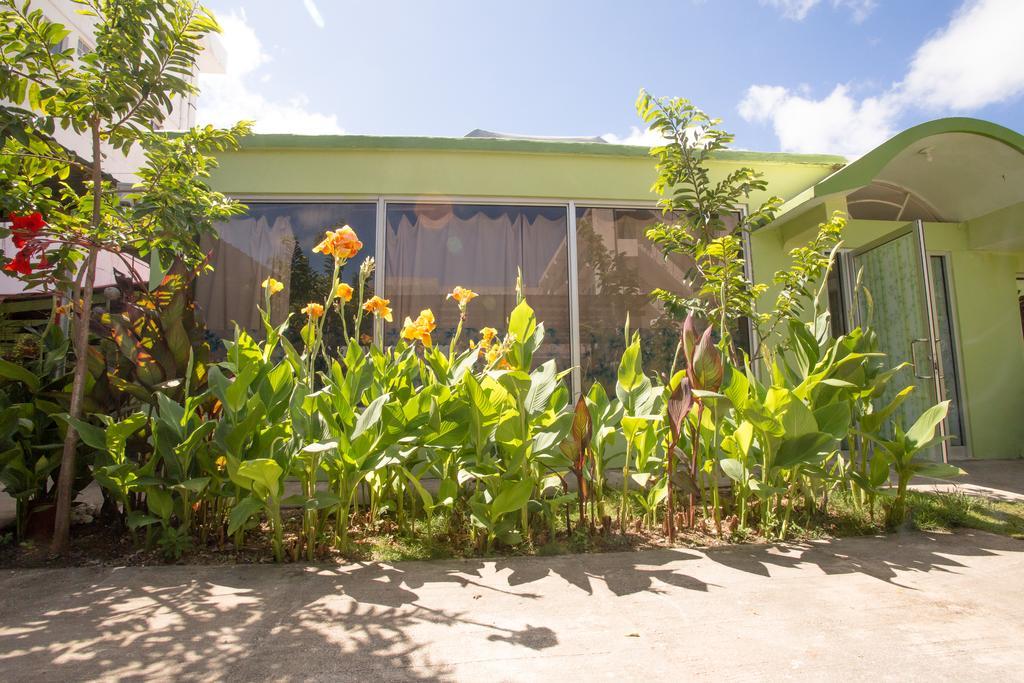 G.T. Guest House Garapan Exteriér fotografie
